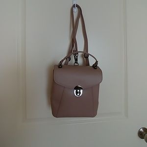 luana ferracuti backpack